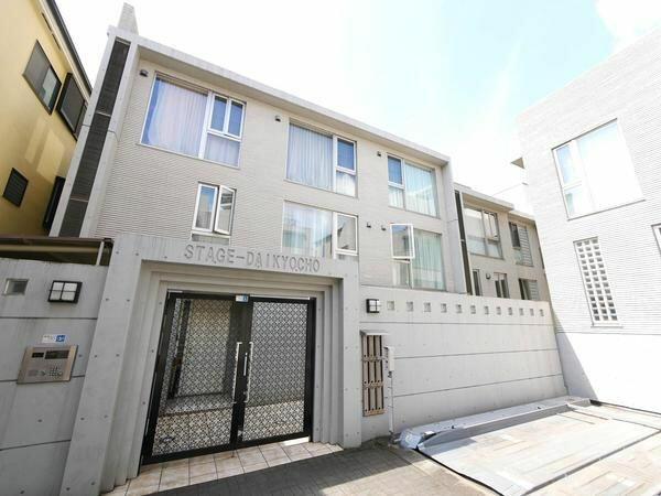 ステージ大京町